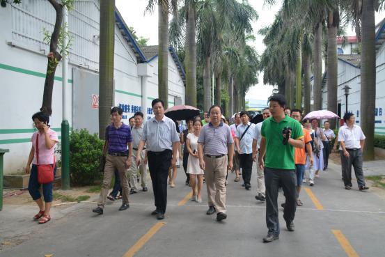 广西土肥站各市县土肥负责人到乡喜液体肥参观学习